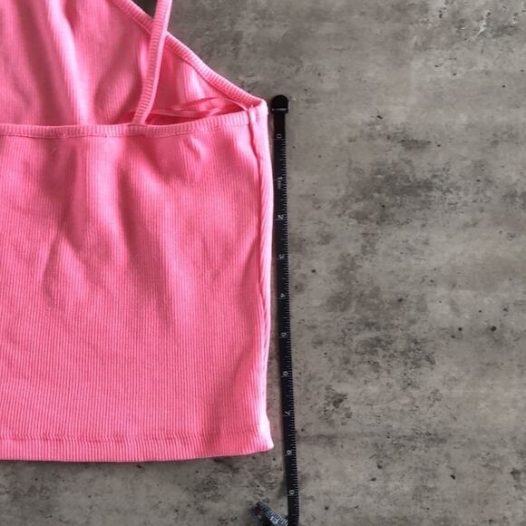 Pink Ribbed Cropped Halter Top - Large - Picture 7 of 8